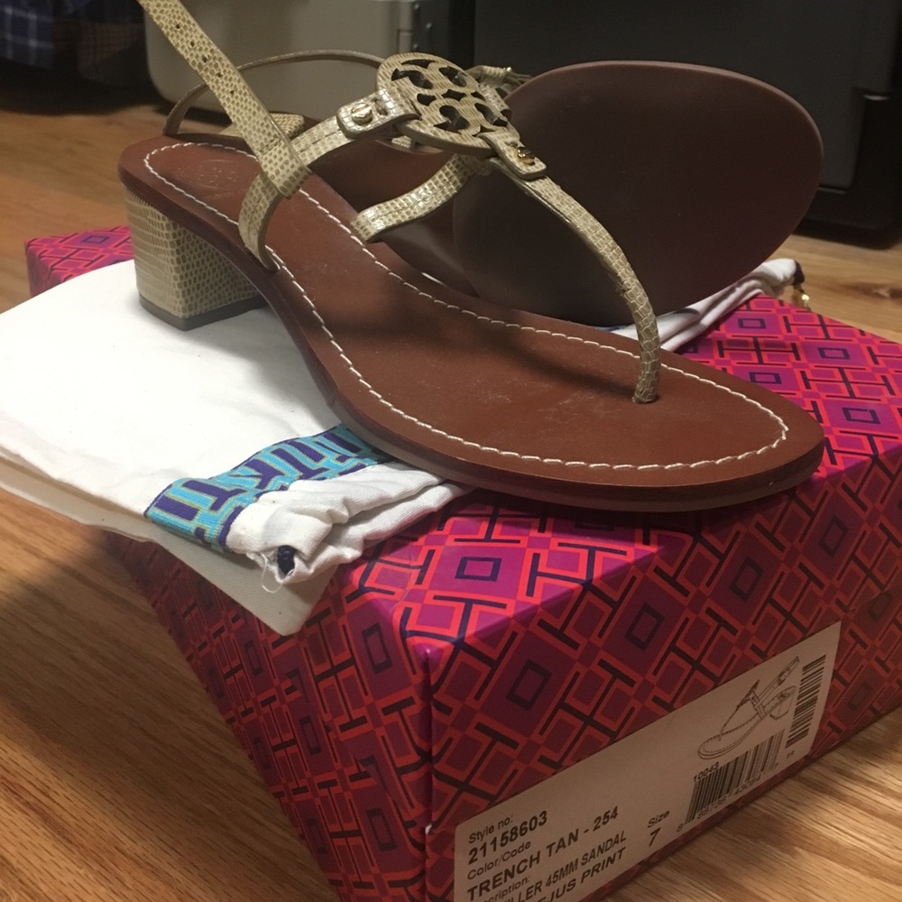 Tory Burch Sandals / Short Heel