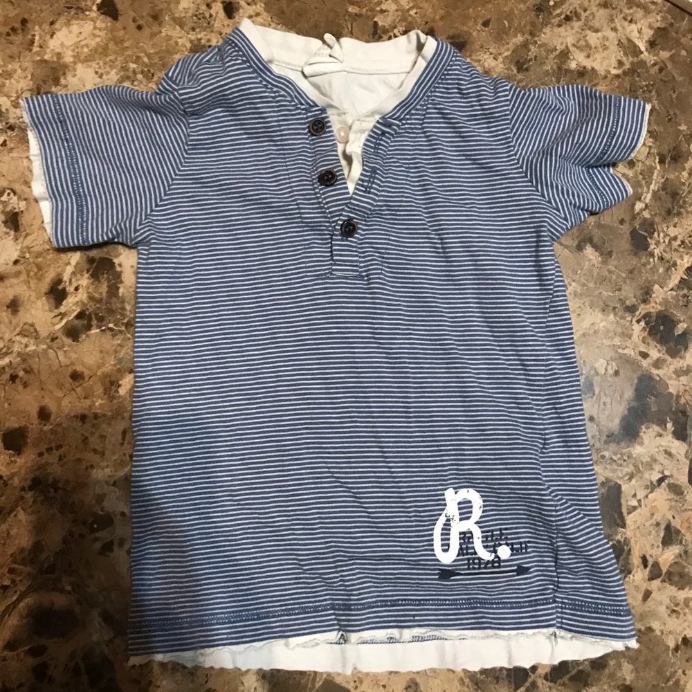 Used in good condition Toddler shirt H&M brand