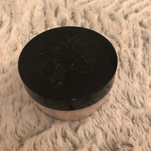 Kat Von D Lock-it Translucent Setting Powder