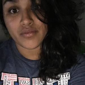 Meet your Posher, Lavina