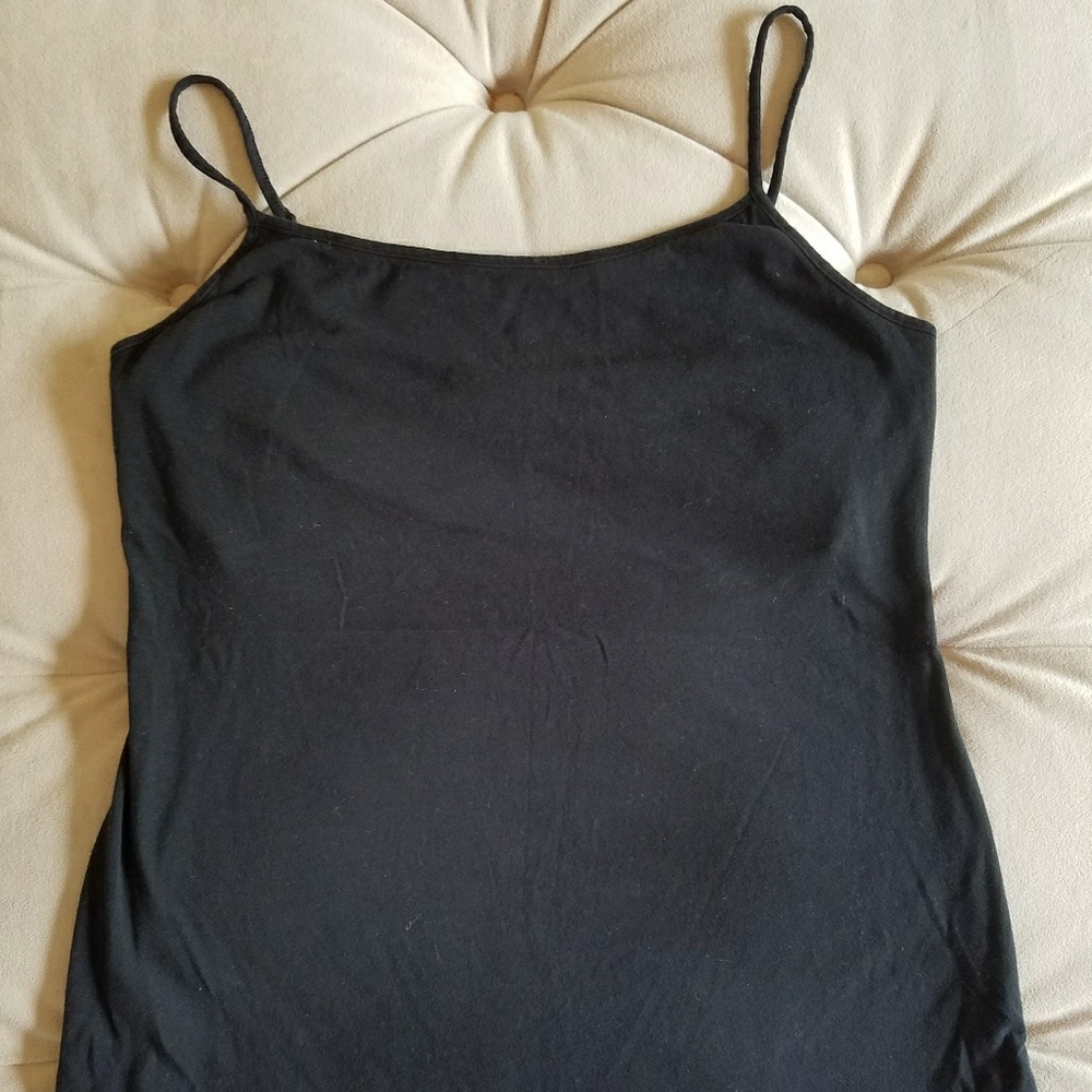 Gap maternity tank top with shelf bra