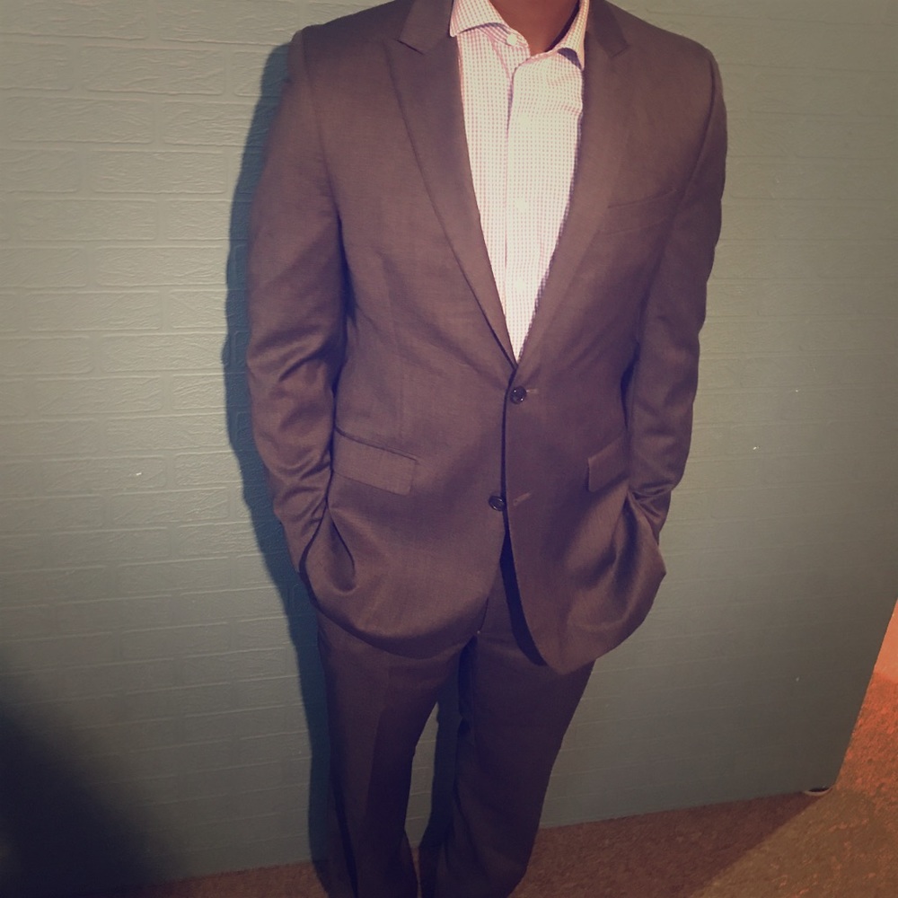 Alfani Charcoal Gray 2 Pc Suit + 3 SHIRT BUNDLE!!