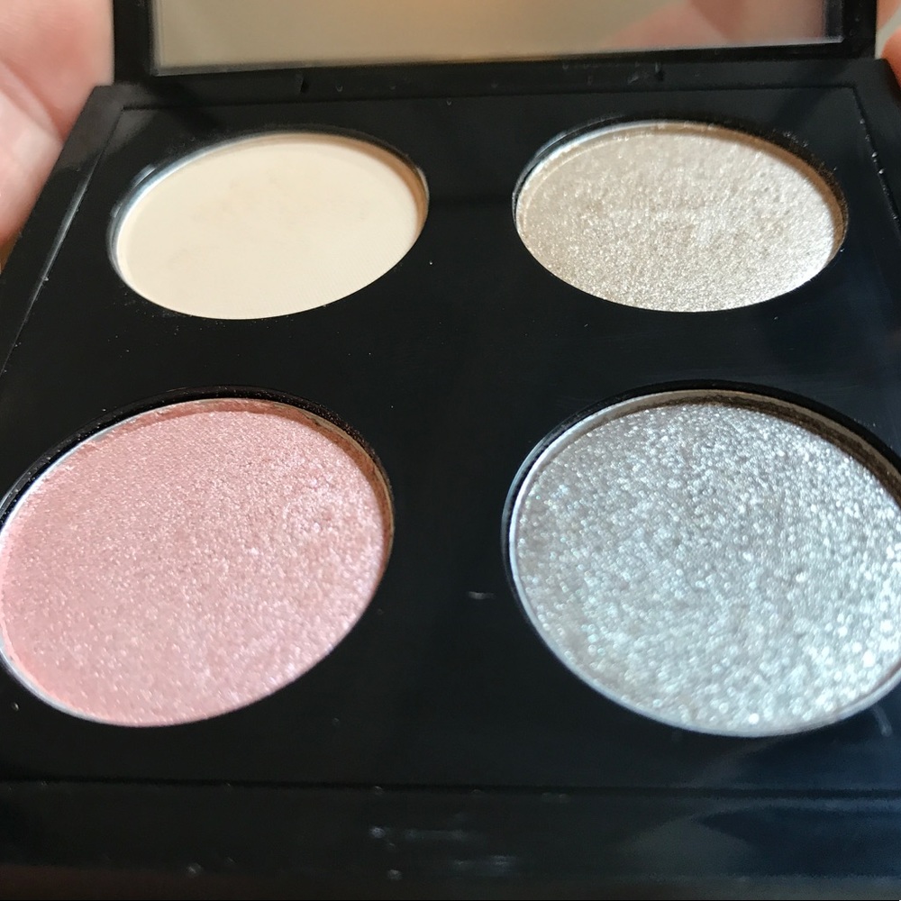 MAC Caviar Dreams eyeshadow quad DC LE HTF!
