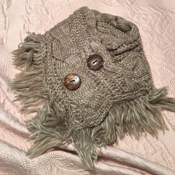 Fringe Infinity Scarf - Picture 2 of 4