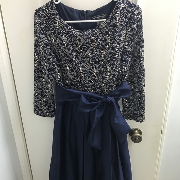 Jessica Howard Elegant Dress W/ Bow - Picture 1 of 2