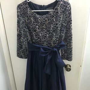 Jessica Howard Elegant Dress W/ Bow