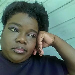 Meet your Posher, Tekashia