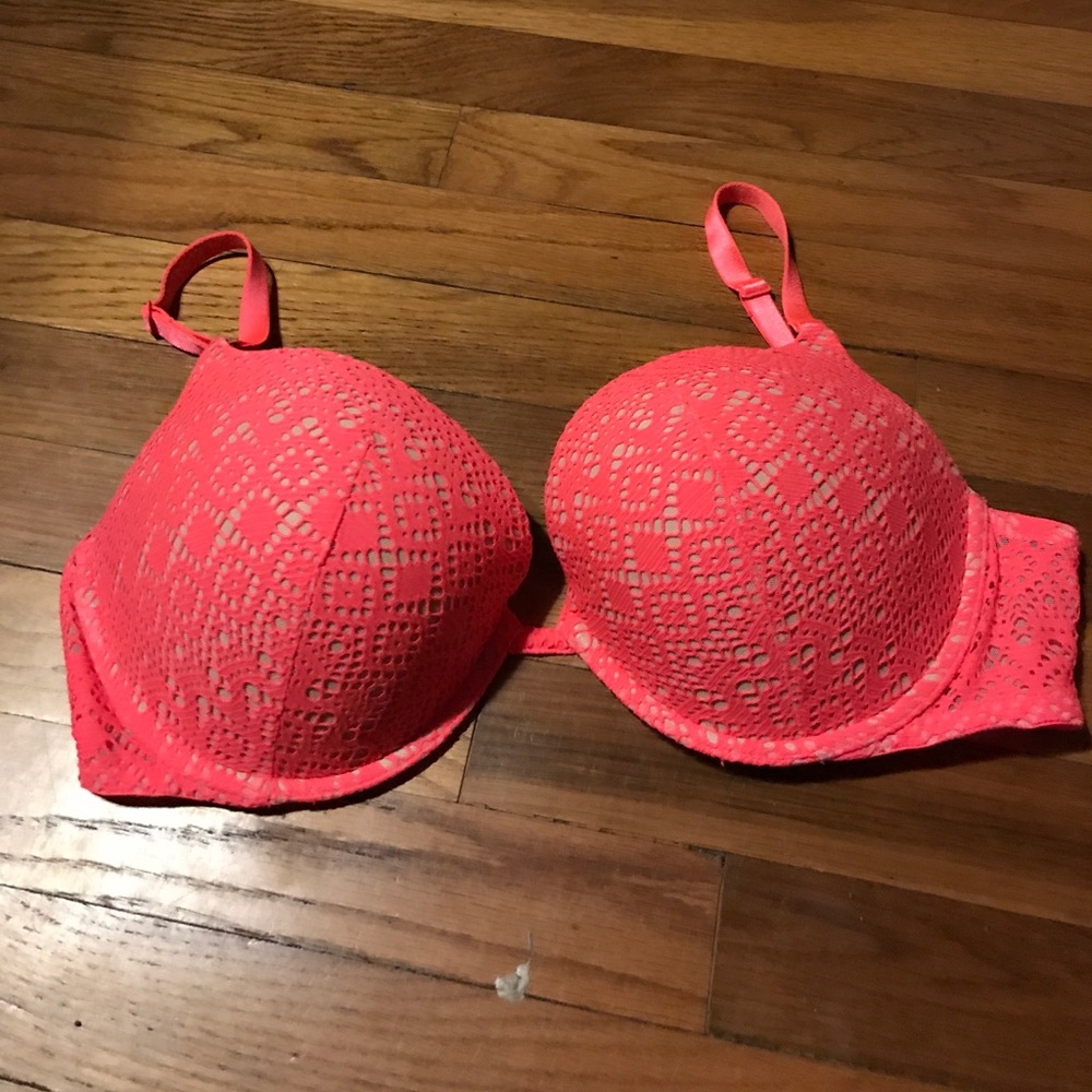 Victoria secret push up bra
