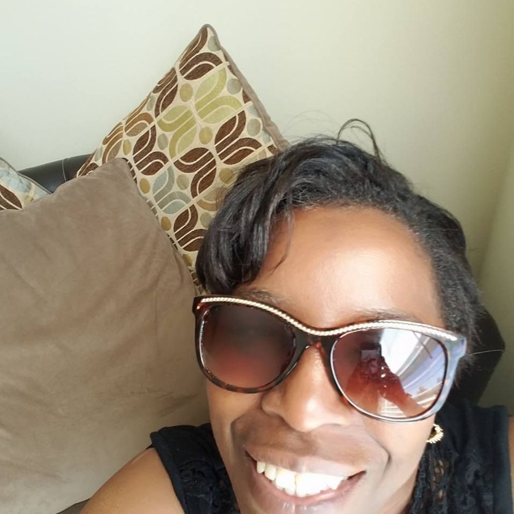 Meet your Posher, Gail