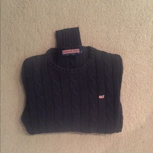Vineyard Vines navy sweater