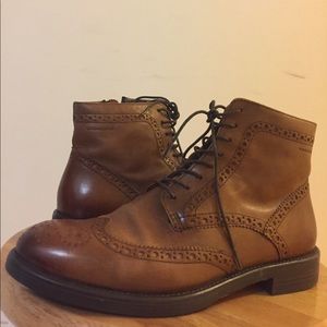 Vagabond boots