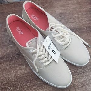 Mossimo Canvas Shoes