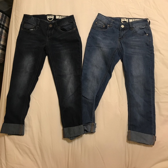2 pairs of jeans/capris - Picture 1 of 1