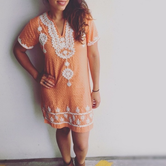 LIZA BYRD Dress - Picture 1 of 2