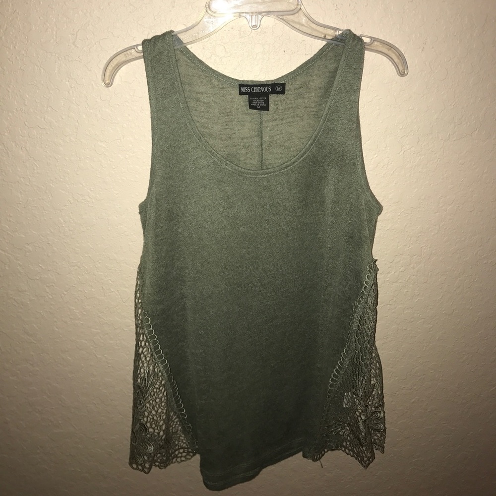 Green loose tank top