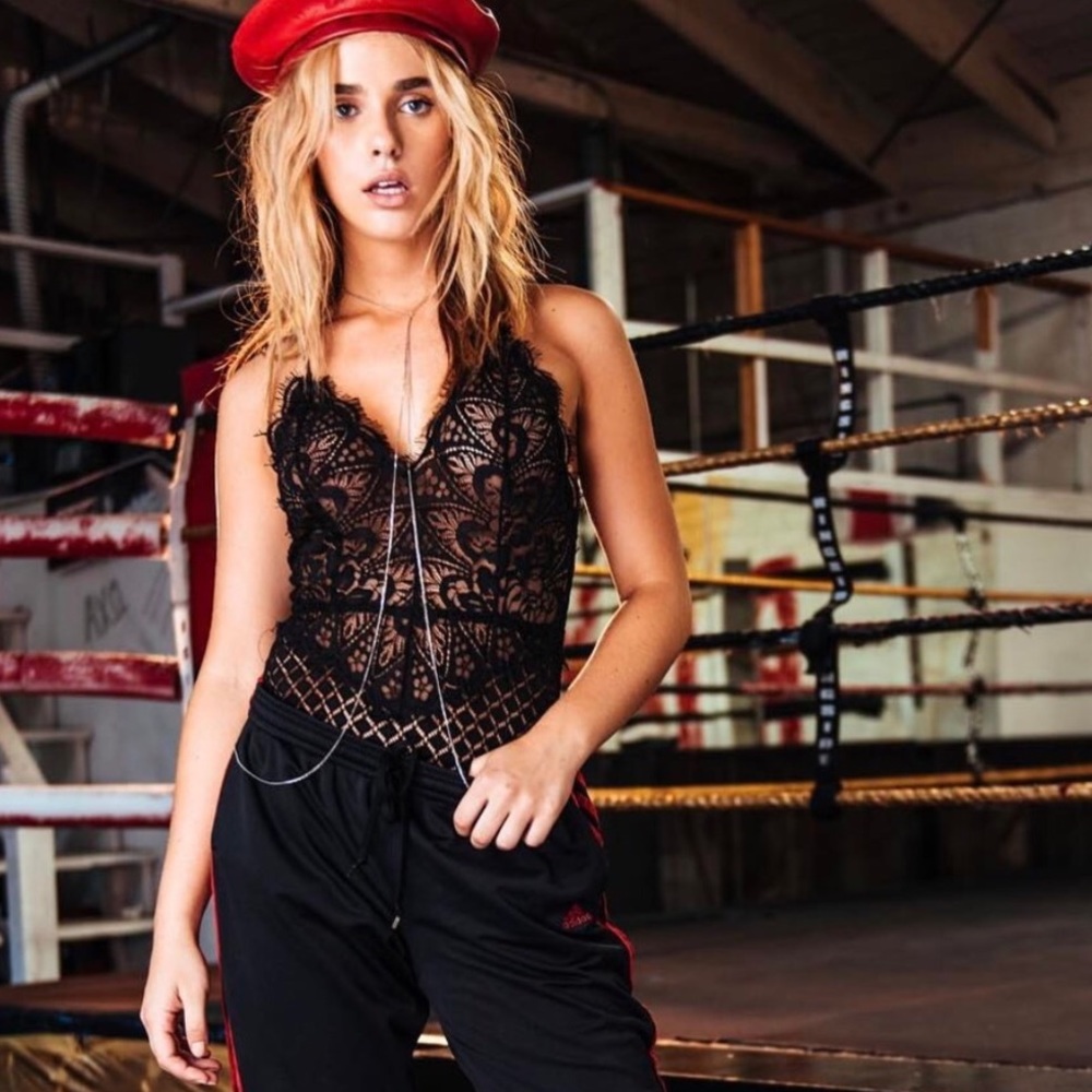 'Morgan' Bodysuit - Picture 4 of 6