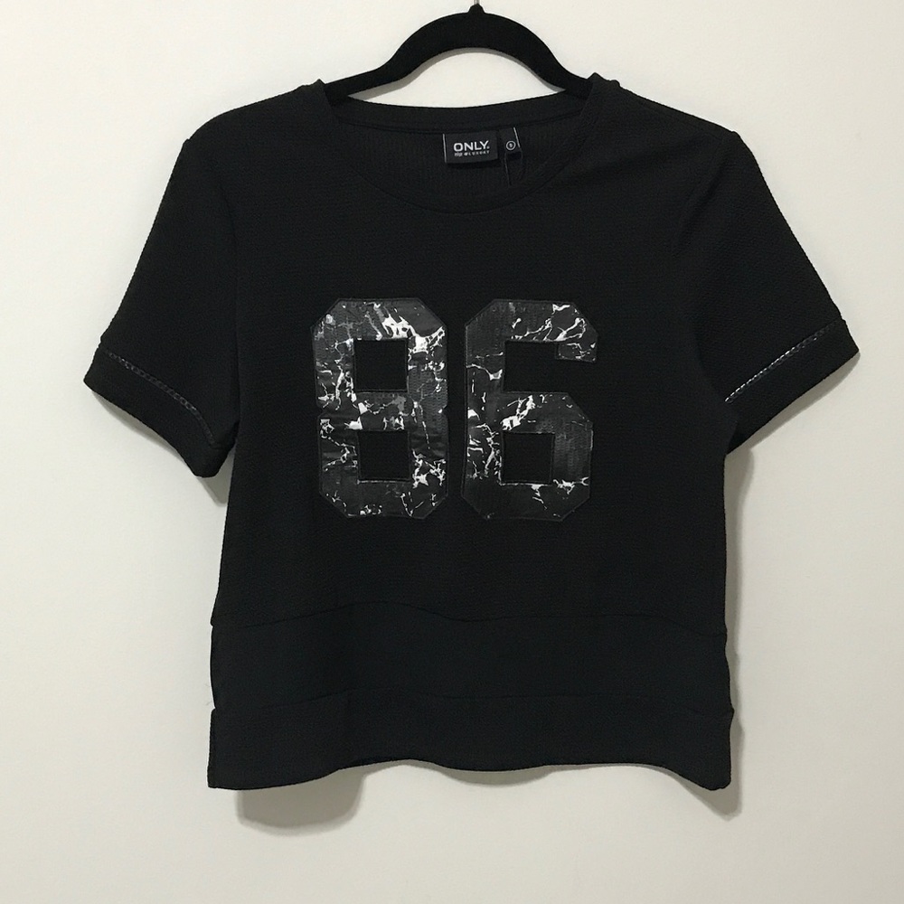 Athletic Style Shirt