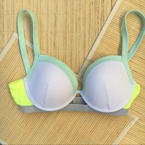 Victoria's Secret Fabulous Banded 👙 Top & Bottom!