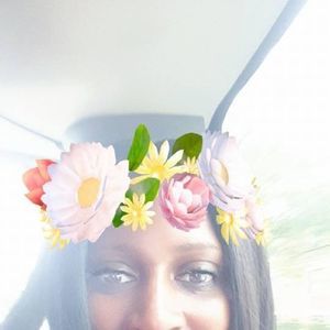 Meet your Posher, Felicia