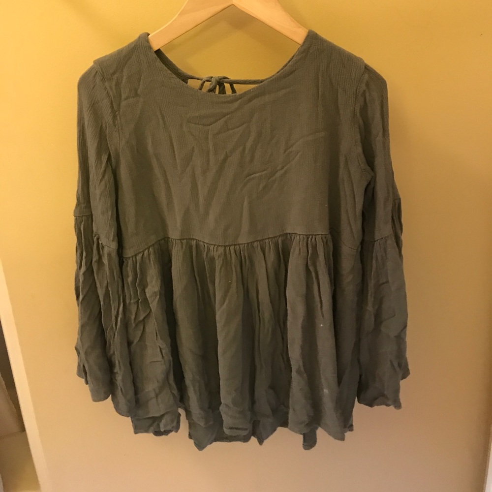 Forever 21 Green Flowy Top