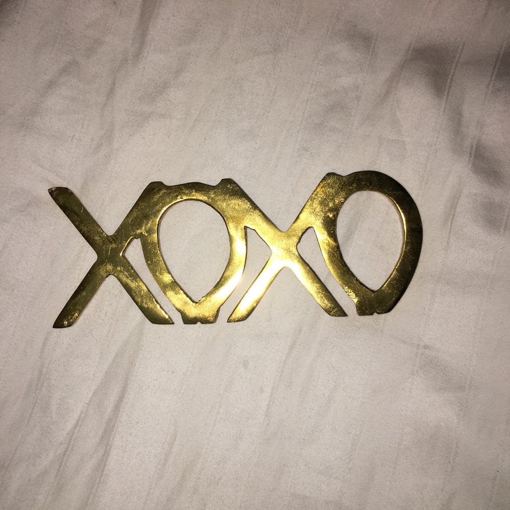 XOXO sign
