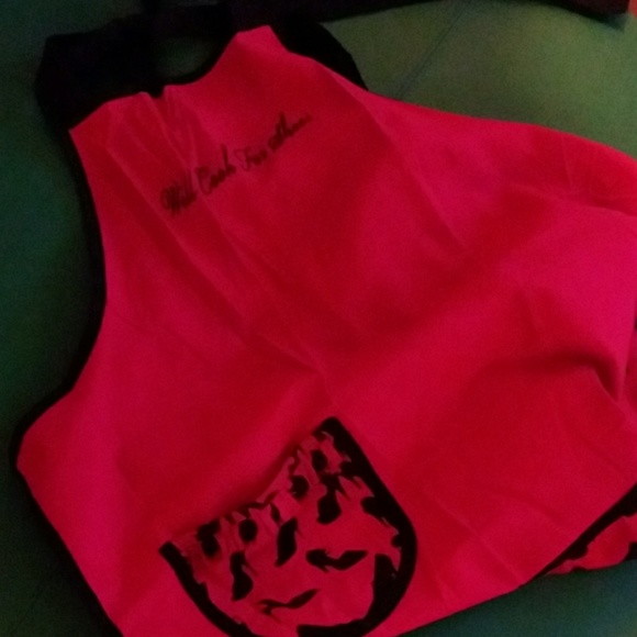 Apron - Picture 2 of 3