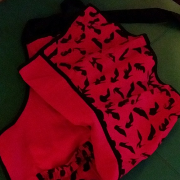 Apron - Picture 3 of 3