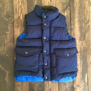 Autum/Winter/Snow! Gap Navy Puffer Vest