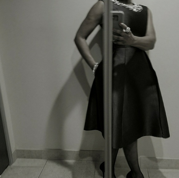 Meet your Posher, Lisa - Picture 3 of 5