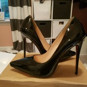 New black patent leather stilettos, size 7.5