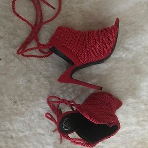 MISSGUIDED RED ROPE HEELS BRAND NEW SIZE 8.5