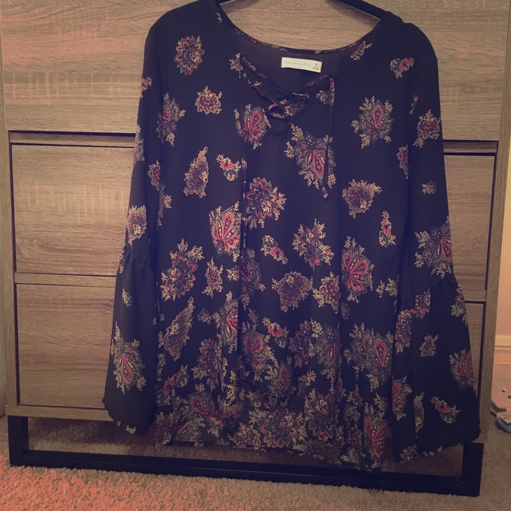 Abercrombie peasant top