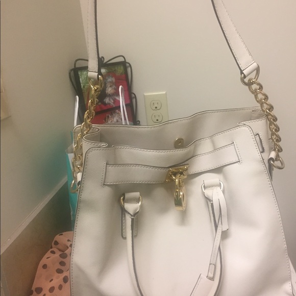 Michael kors purse - Picture 3 of 6