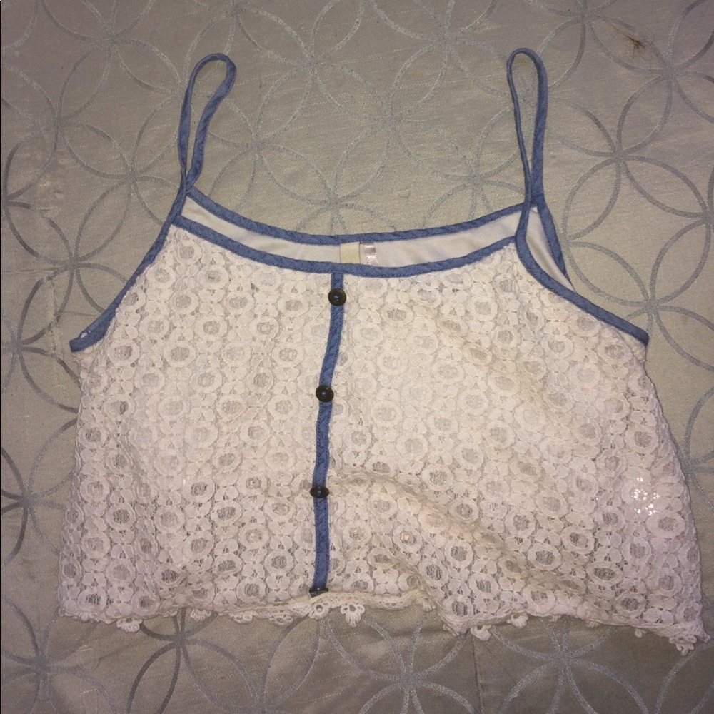 Crop top