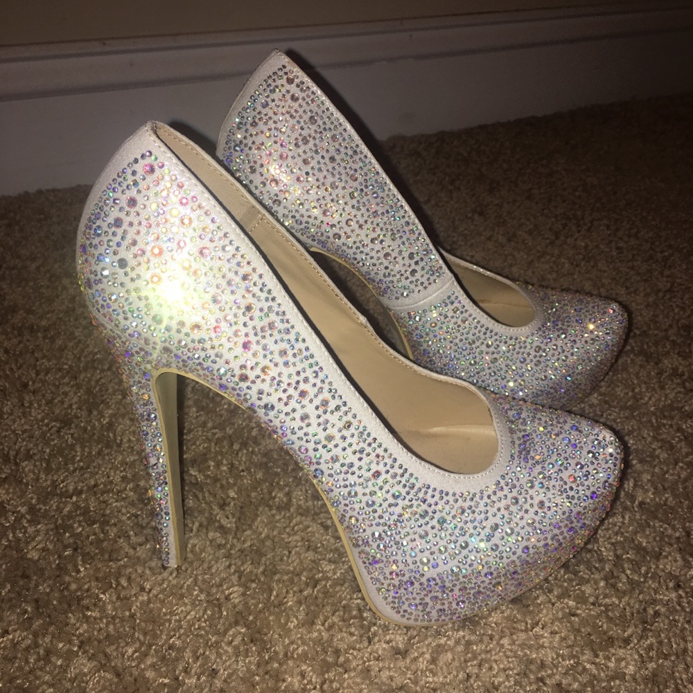 Charlotte Russe Cinderella Heels Size 8