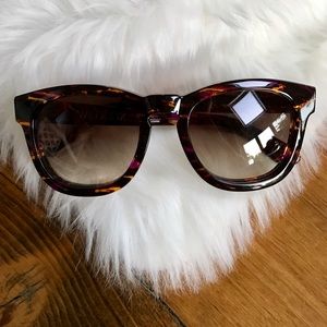 NWOT Wildfox 'Classic Fox' Tortoise Sunglasses