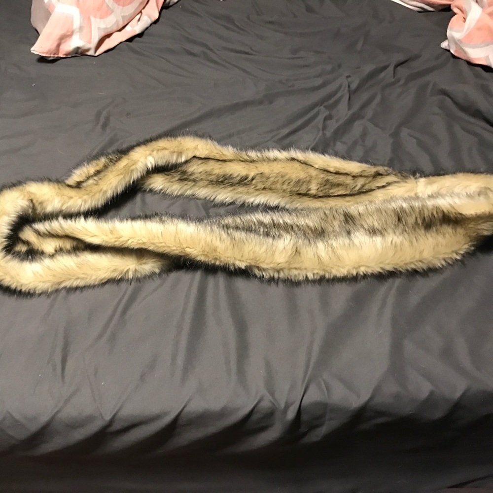 Fur scarf