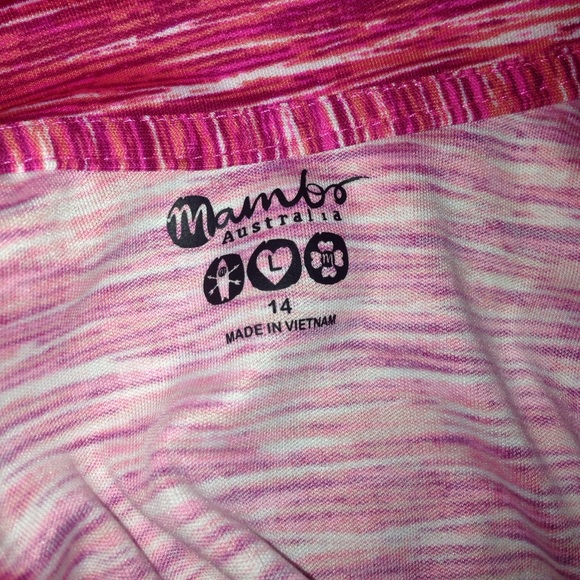 Athletic long sleeve semi zip. - Picture 3 of 4