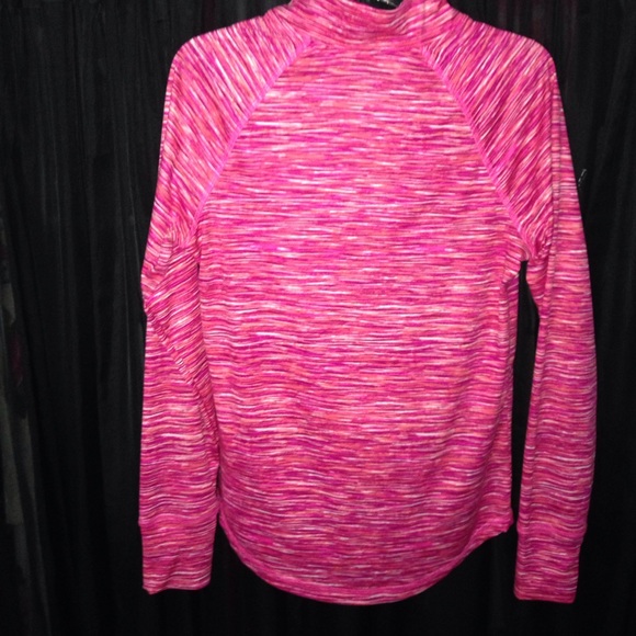 Athletic long sleeve semi zip. - Picture 2 of 4