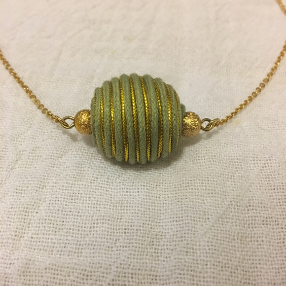 Handmade Gold/Light Green Necklace - Picture 2 of 3