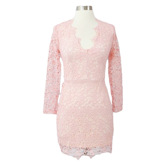 ⚡️⚡️ Pink Long Sleeve Back Bow Crochet Lace Dress - Picture 5 of 5