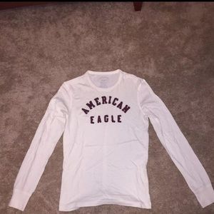 American Eagle Long Sleeve T