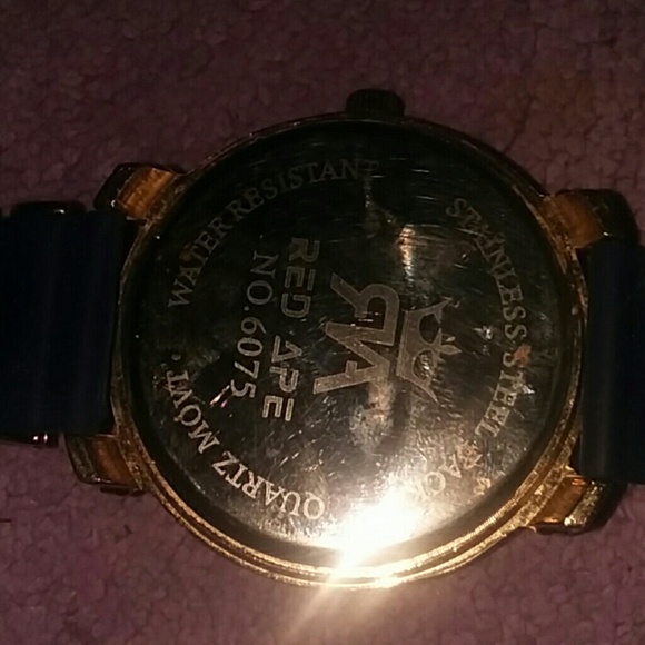 Watch - Picture 4 of 4