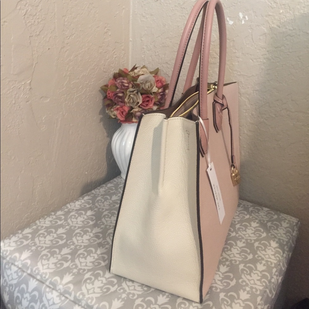 Pink Michael Kors Purse - Picture 2 of 8