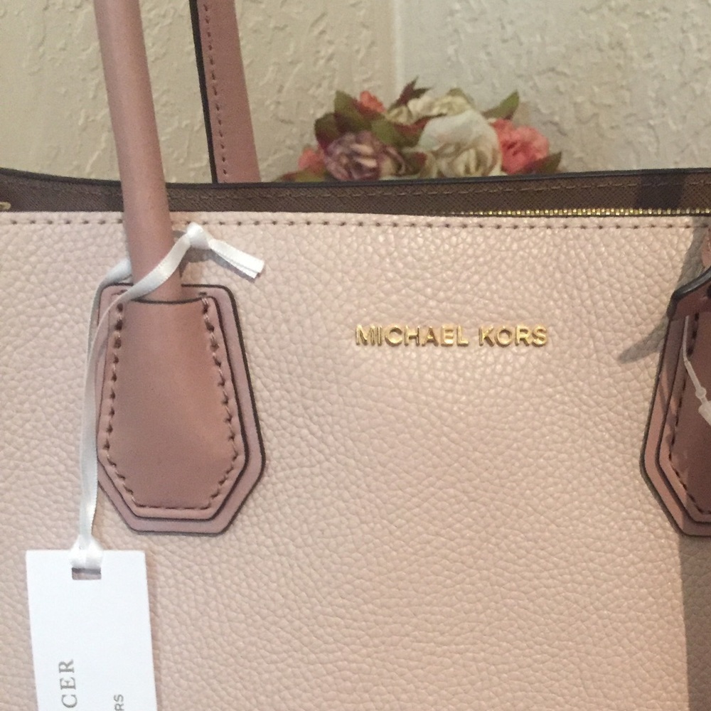 Pink Michael Kors Purse - Picture 7 of 8