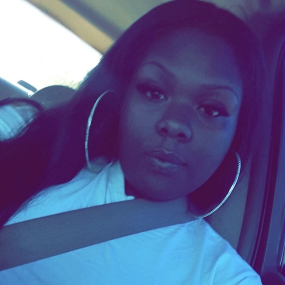 Meet your Posher, Sequoia - Picture 1 of 1