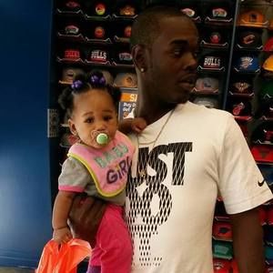 Meet your Posher, Dennis