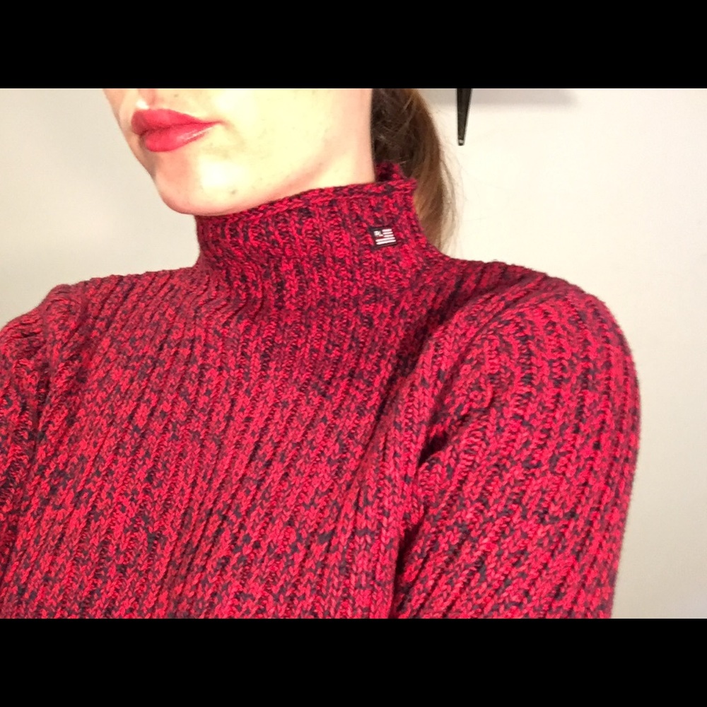 Turtle neck sweater