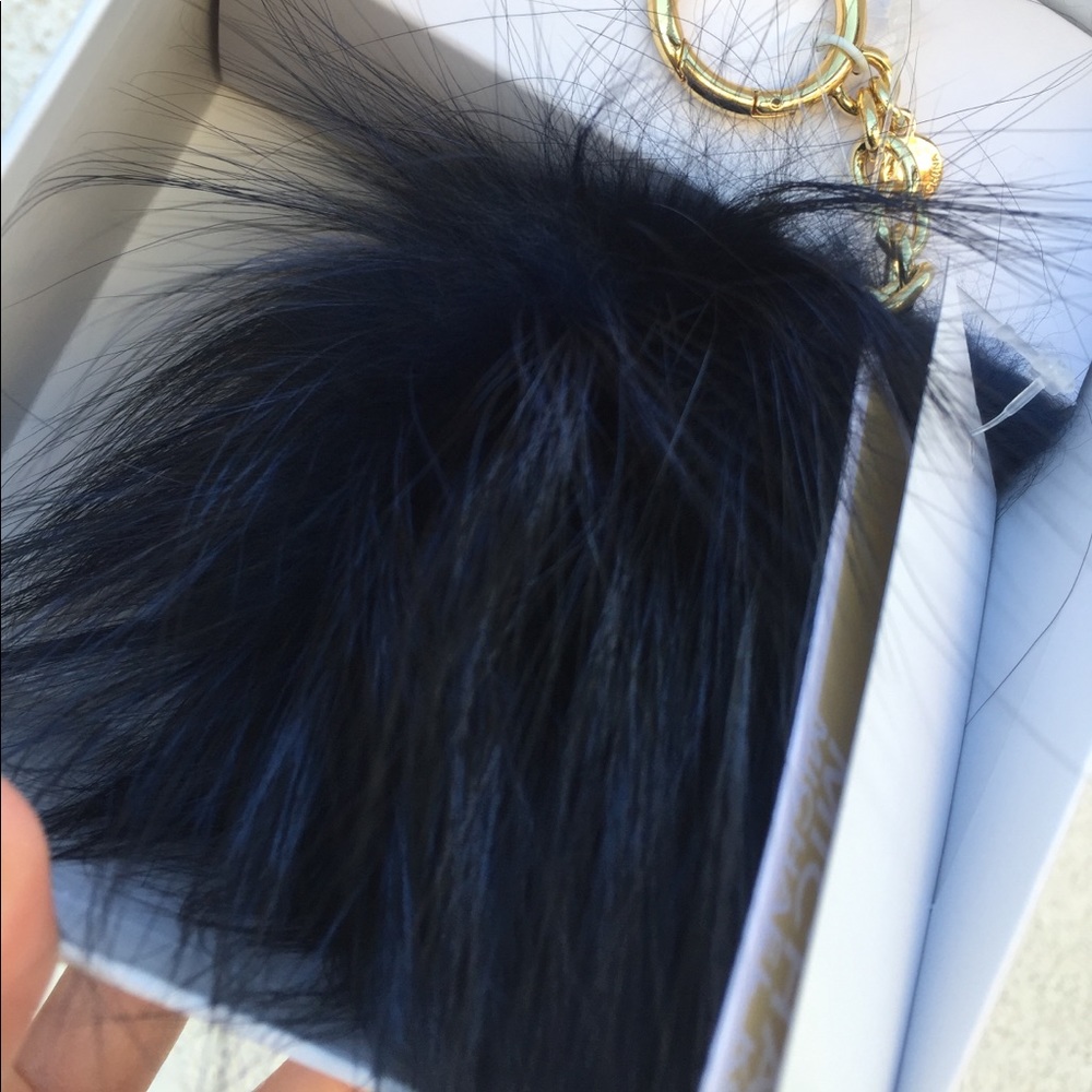 💐Last#1 🌹Michael Kors Large FurKey Charm Admiral - Picture 8 of 8