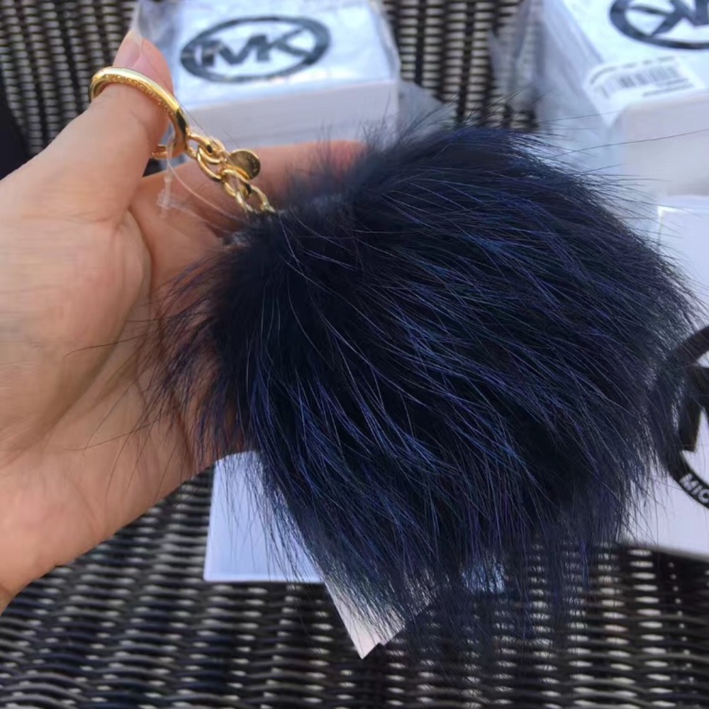 💐Last#1 🌹Michael Kors Large FurKey Charm Admiral - Picture 3 of 8
